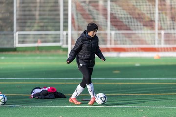 Bild 25 - wCJ VfL Pinneberg - SSV Rantzau : Ergebnis: 0:0